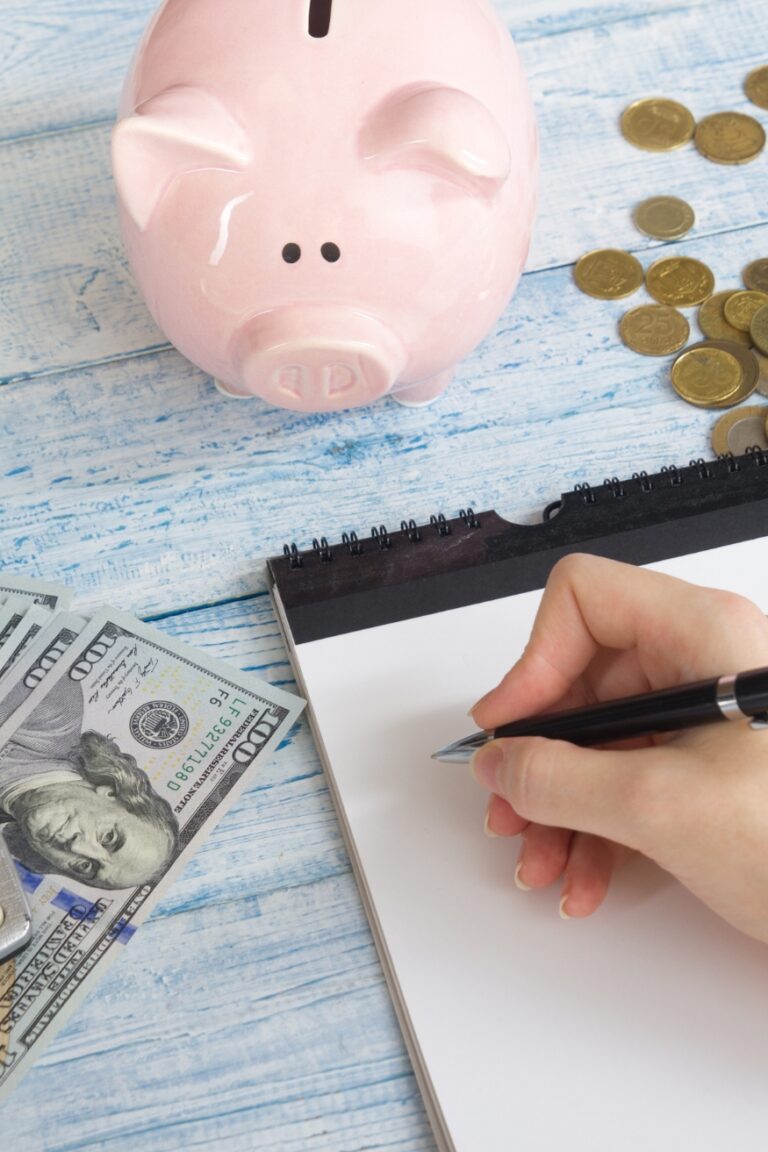 9+ Budgeting Tips for a Frugal Vacation!